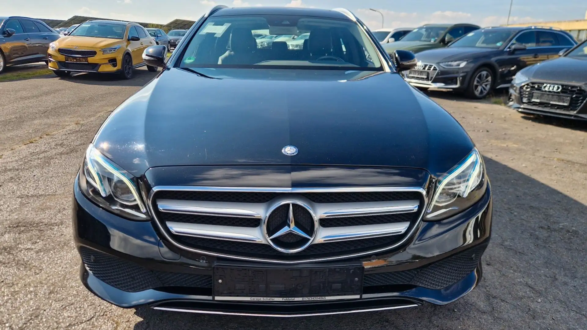 Mercedes-Benz E 250 T-Modell E 250 Multibeam Totwinkel Kamera Pano Negru - 2