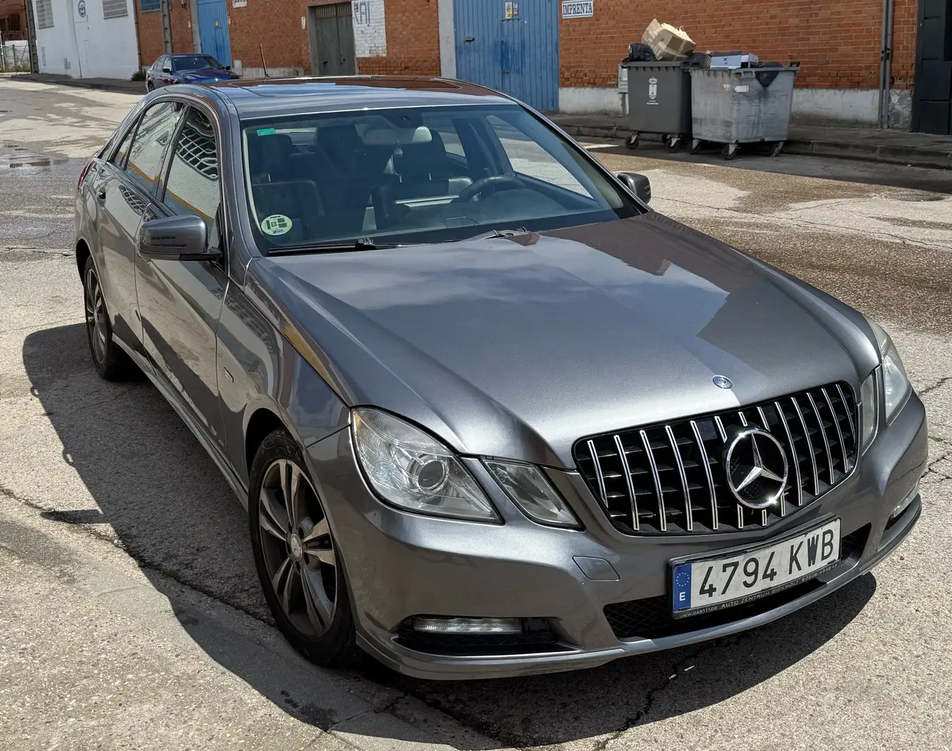 Mercedes-Benz E 200 200CDI BE Elegance 7G Plus - 1