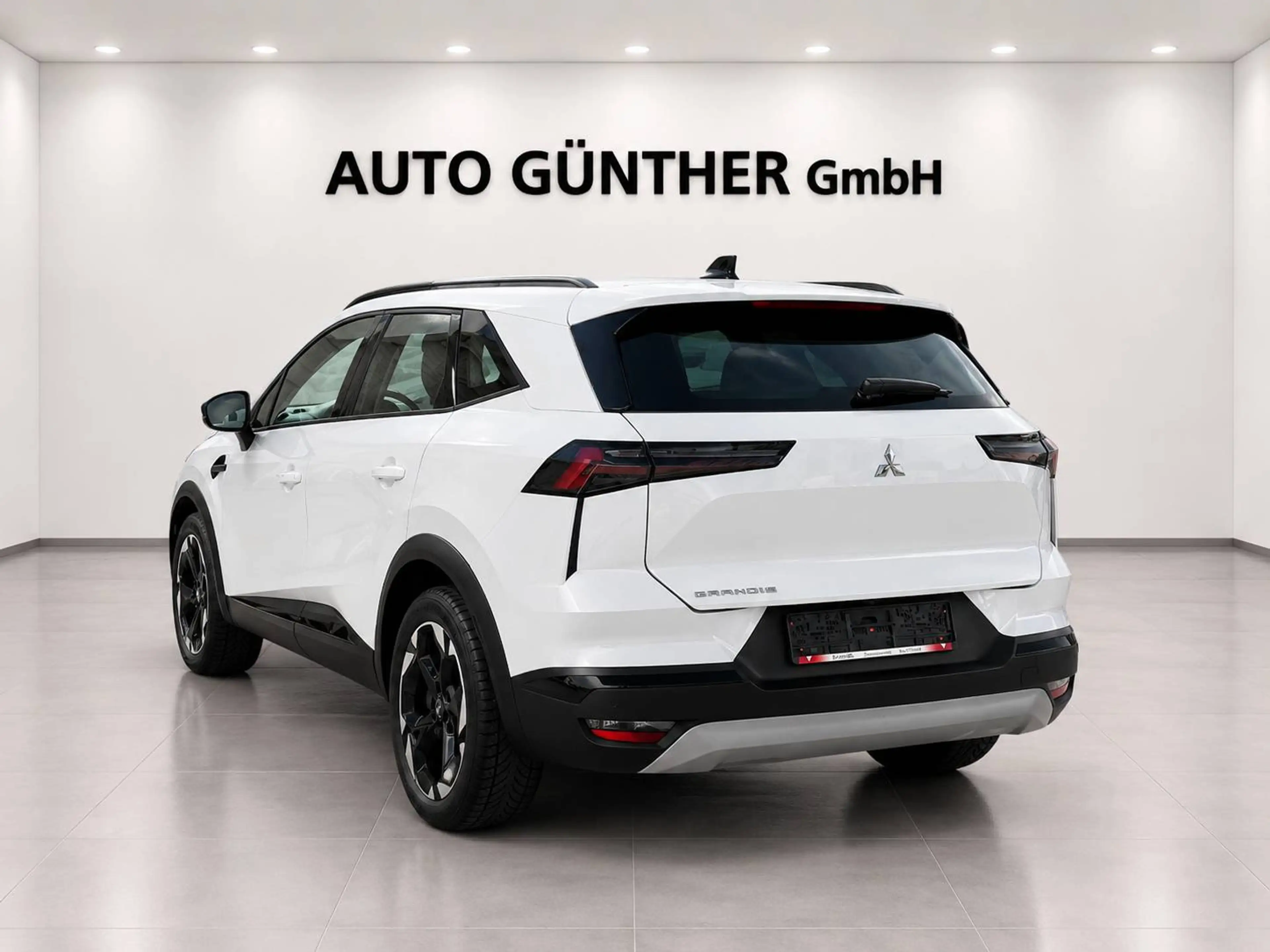 Mitsubishi Grandis 1.3 Turbo Diamant PLUS 7DCT Automatik Allwetterreifen|MwSt — photo 4