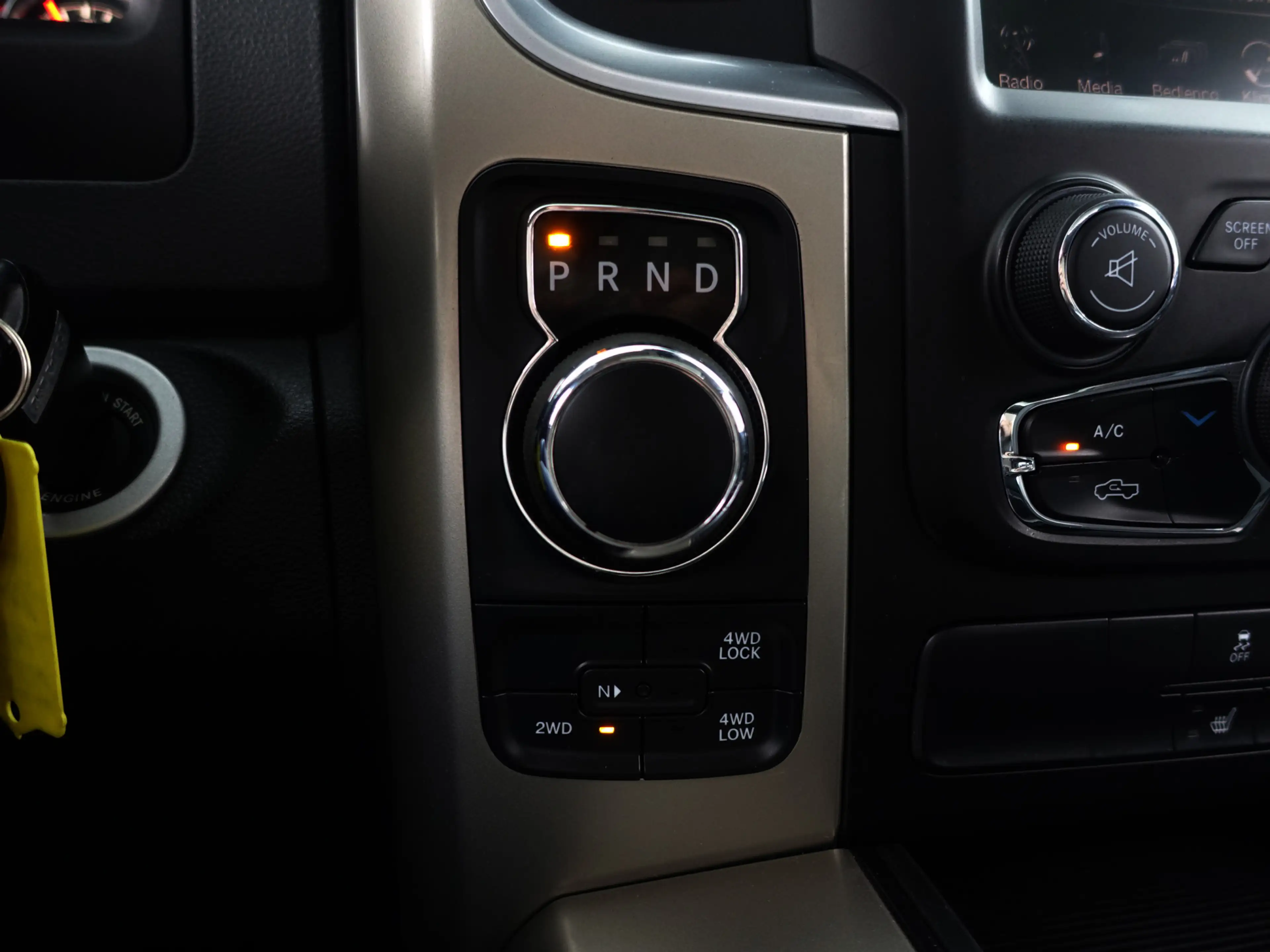 Dodge RAM 1500 3.6 V6 4x4 Quad Cab 6'4- Dubbele Cabine, LPG — photo 14