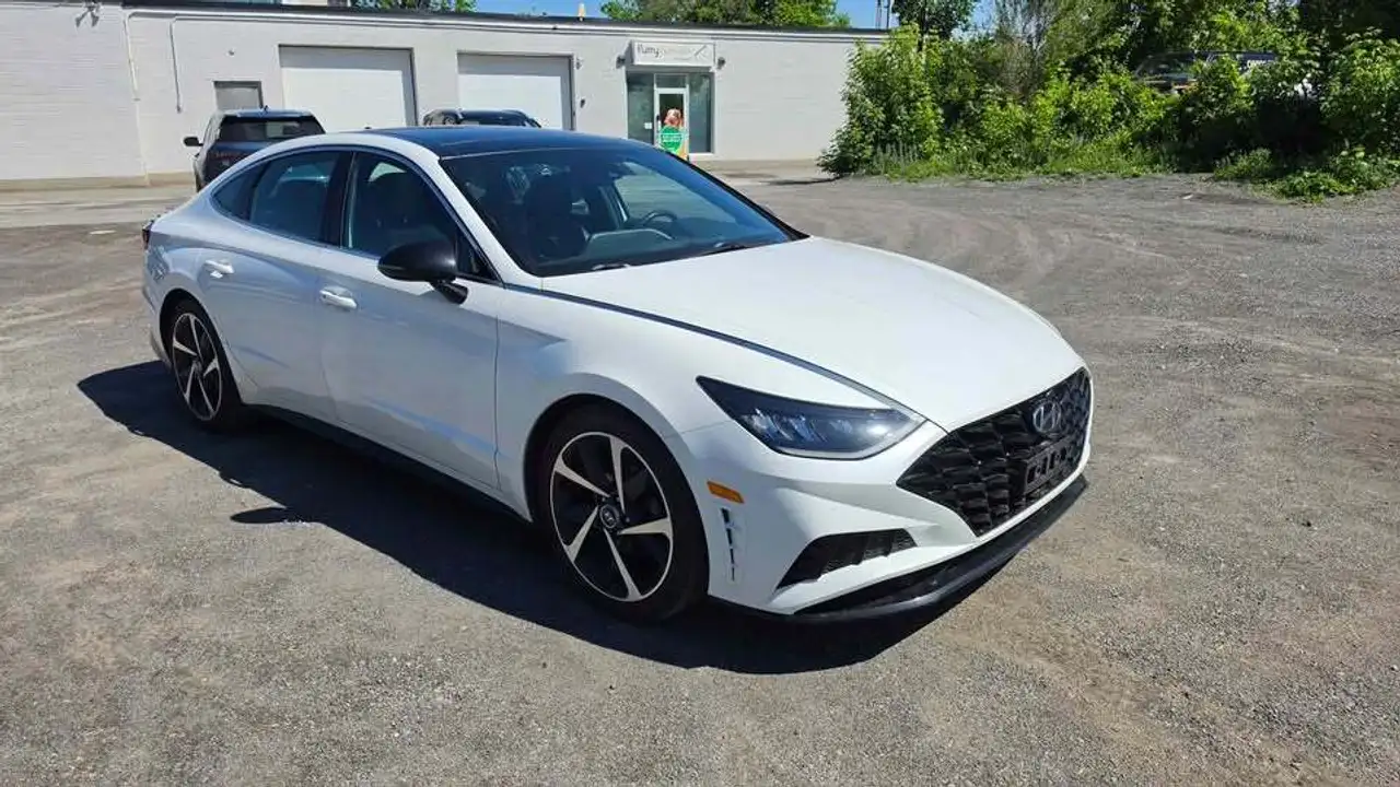 Hyundai SONATA снимка Hyundai SONATA