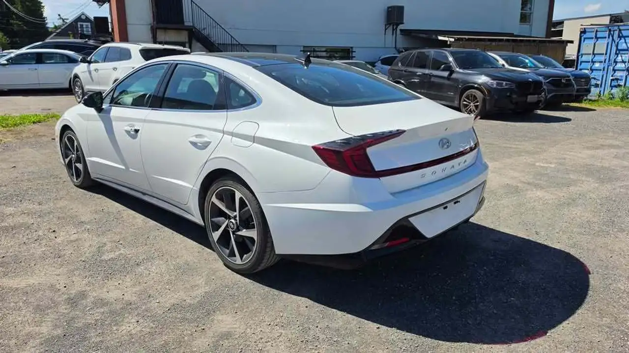 Hyundai SONATA снимка Hyundai SONATA