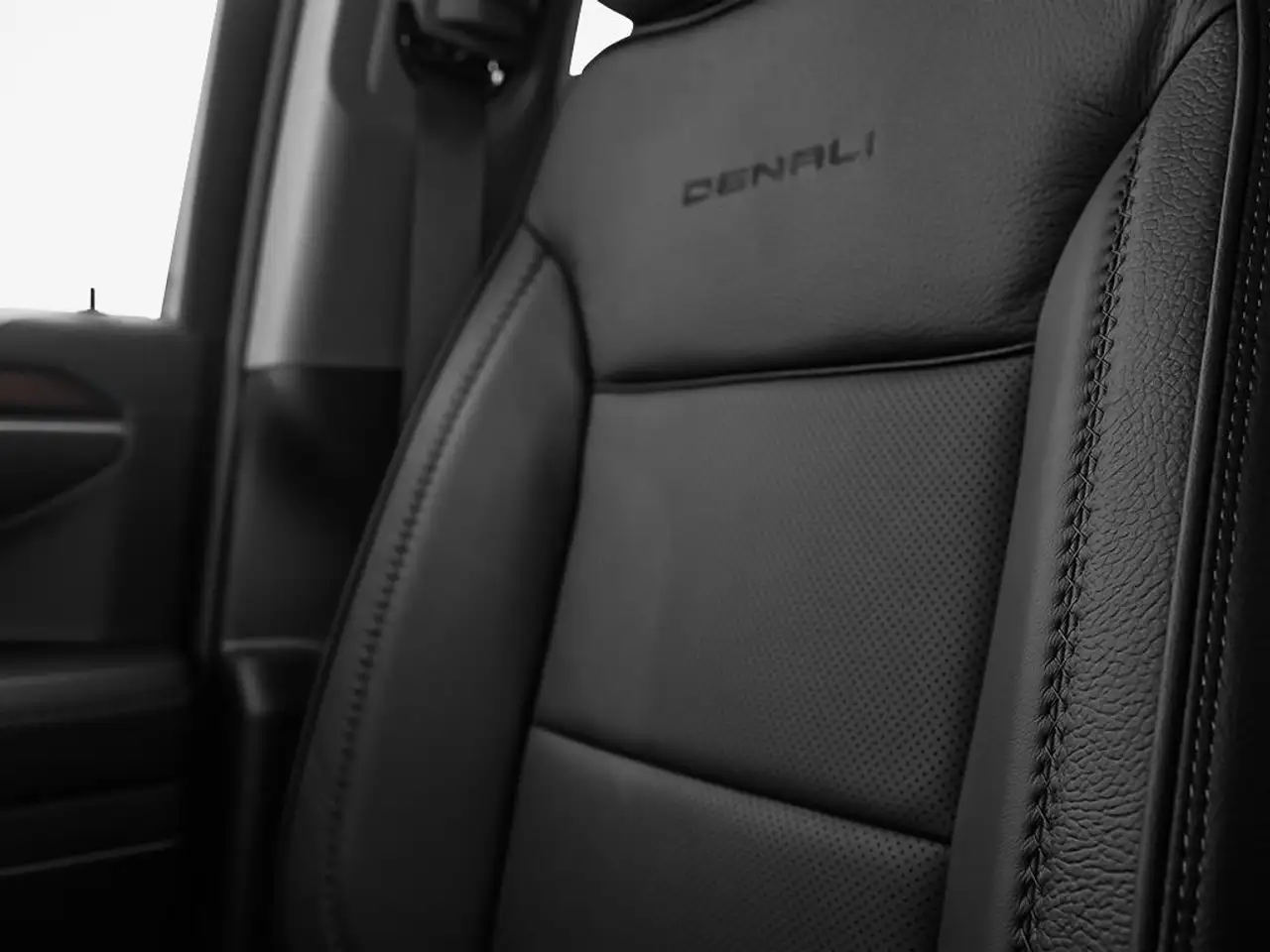 GMC Sierra 1500 fotografie GMC Sierra 1500