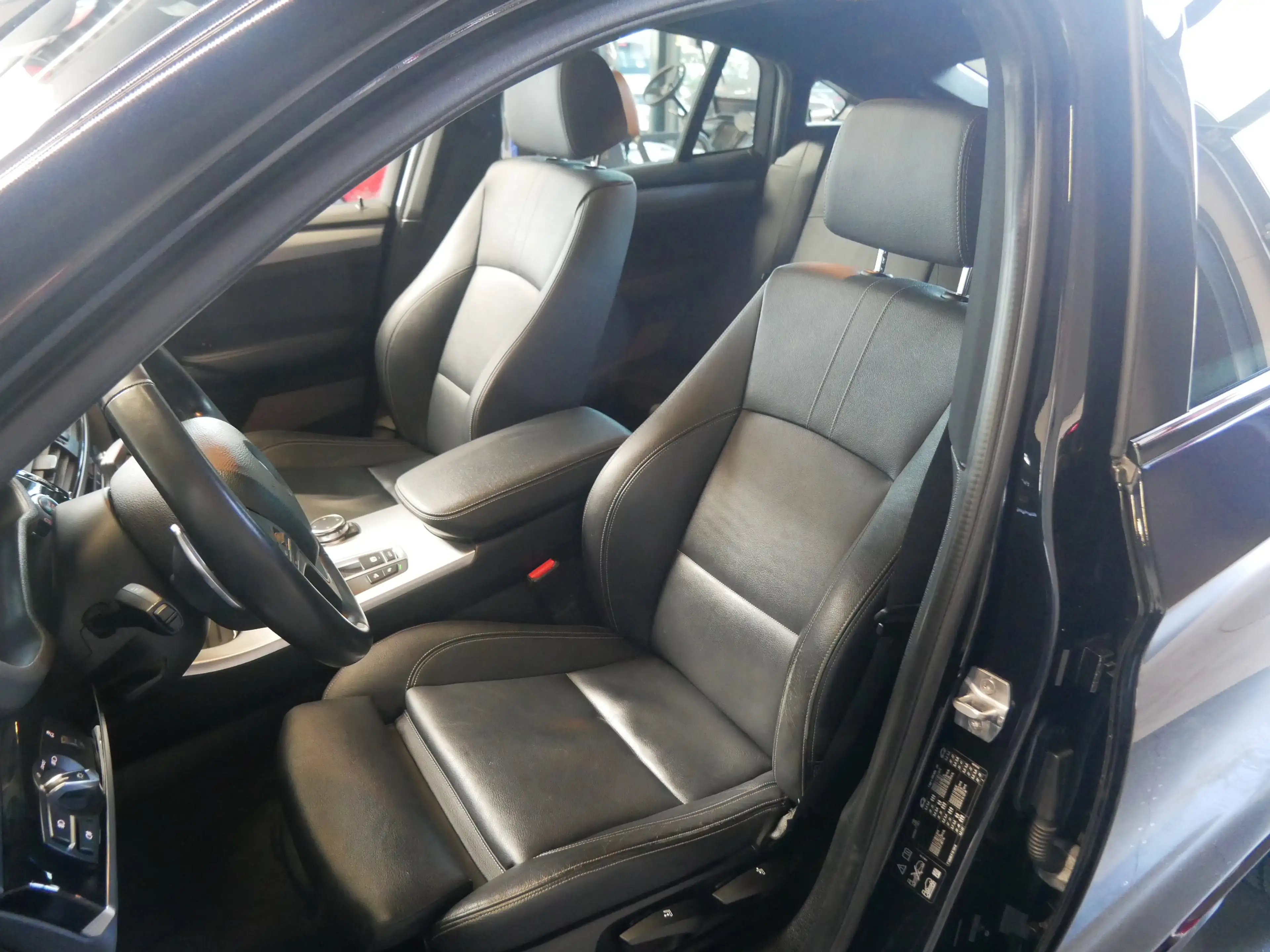 BMW X4 xDrive 20 d M Sportpaket AHK Voll — photo 14