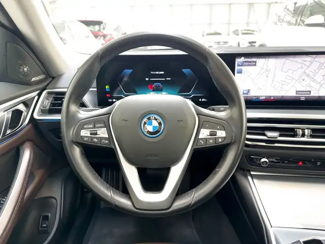 BMW I4 view 10