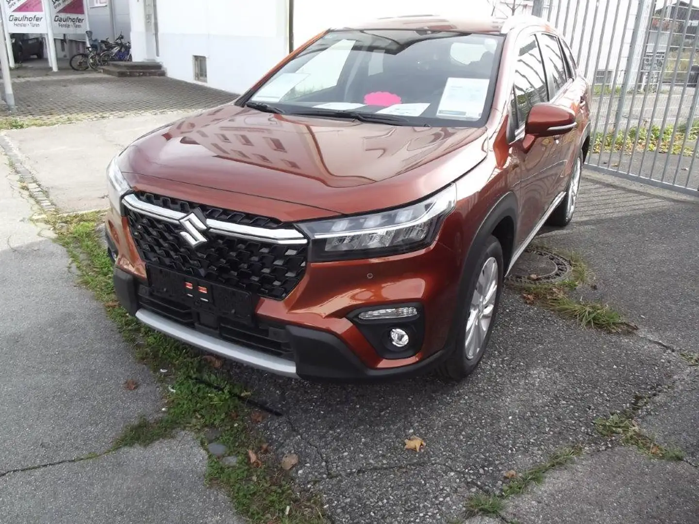 Suzuki SX4 S-Cross 1.5 HYBRID 5D AGS COMFORT Brun - 2