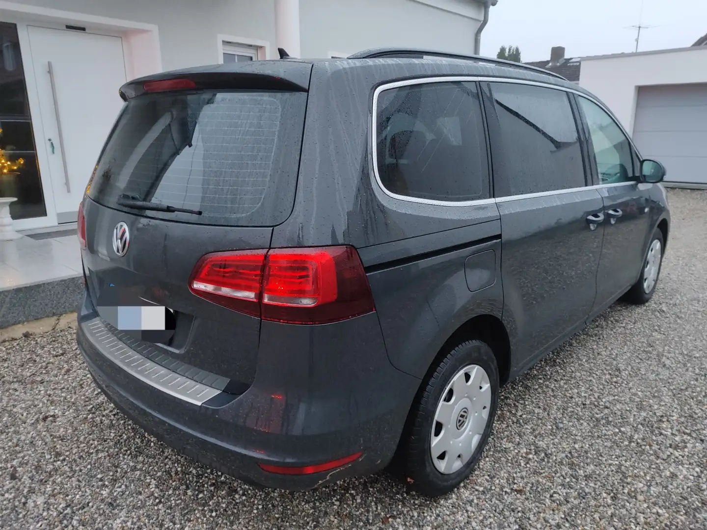 Volkswagen Sharan 1.4 TSI DSG (BlueMotion Technology) Highline Grau - 2