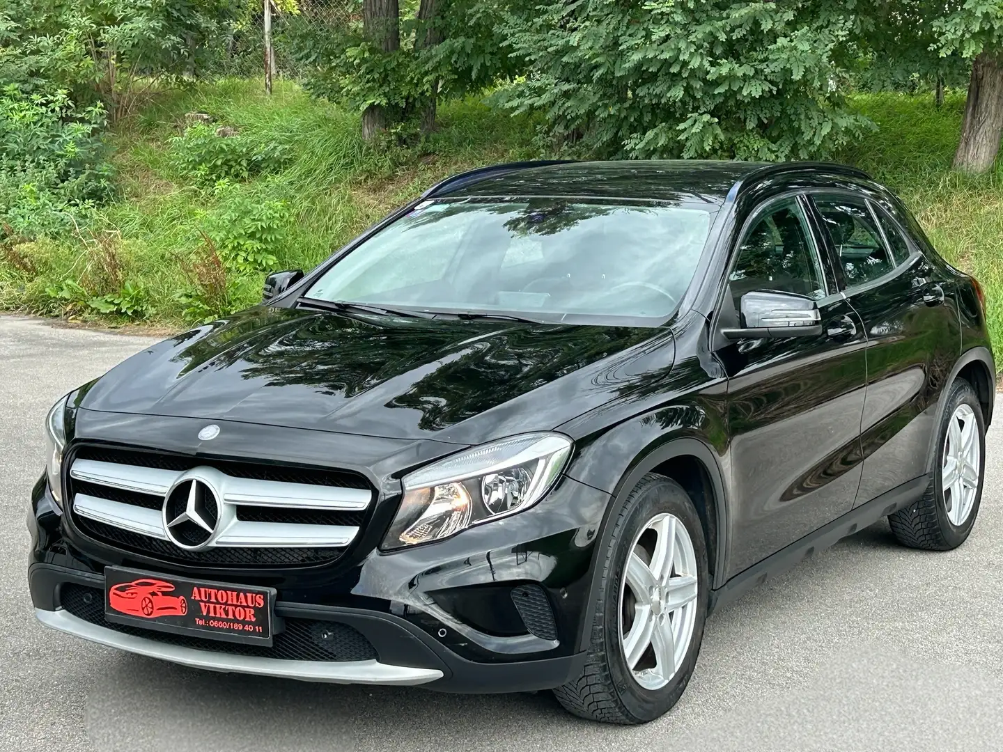 Mercedes-Benz GLA 180 GLA 180 CDI Aut.*12 MONATE GARANTIE* Schwarz - 1