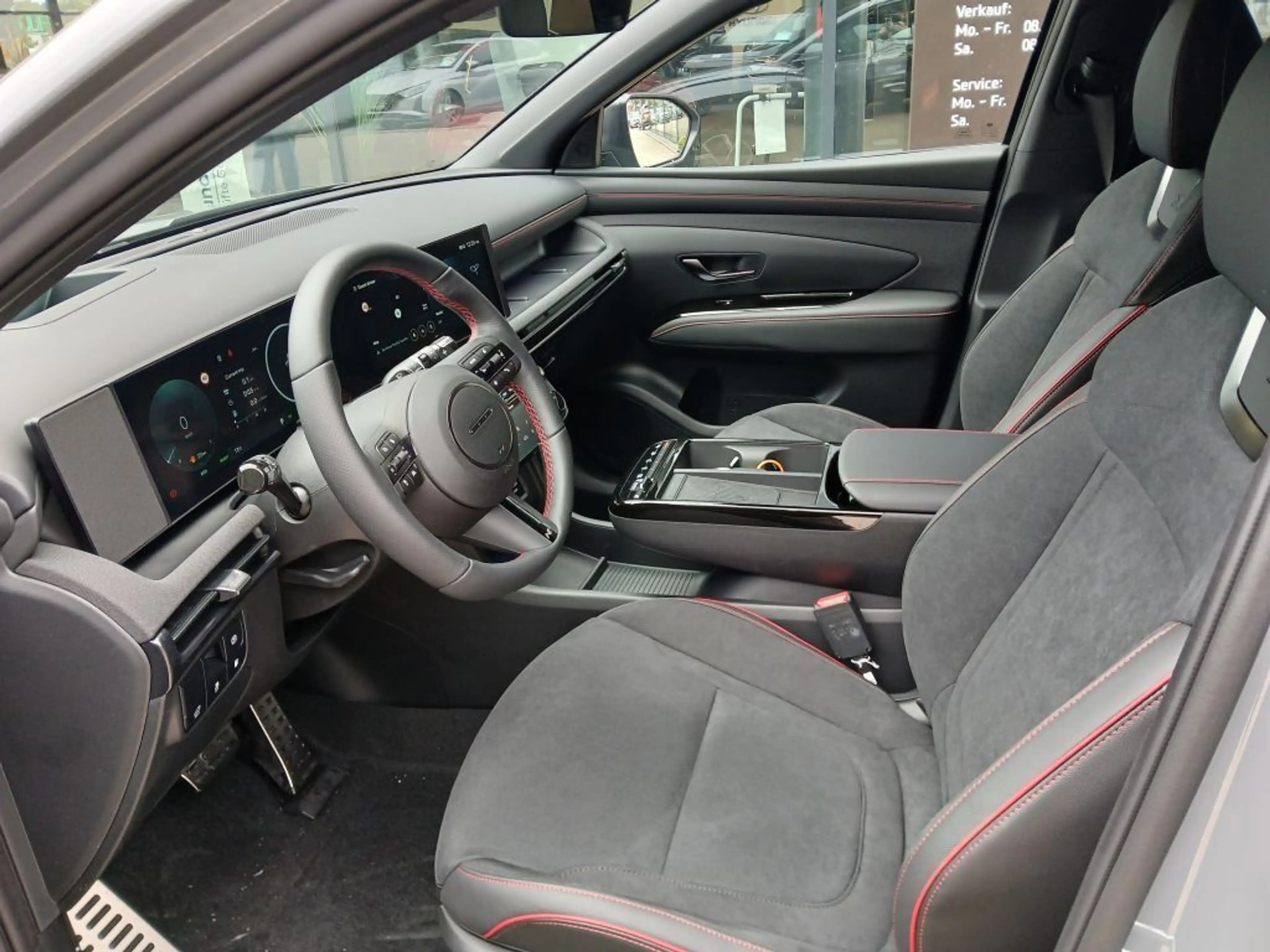 Hyundai TUCSON 1.6 T-GDi PHEV N Line X +PANO+LED+ — photo 12