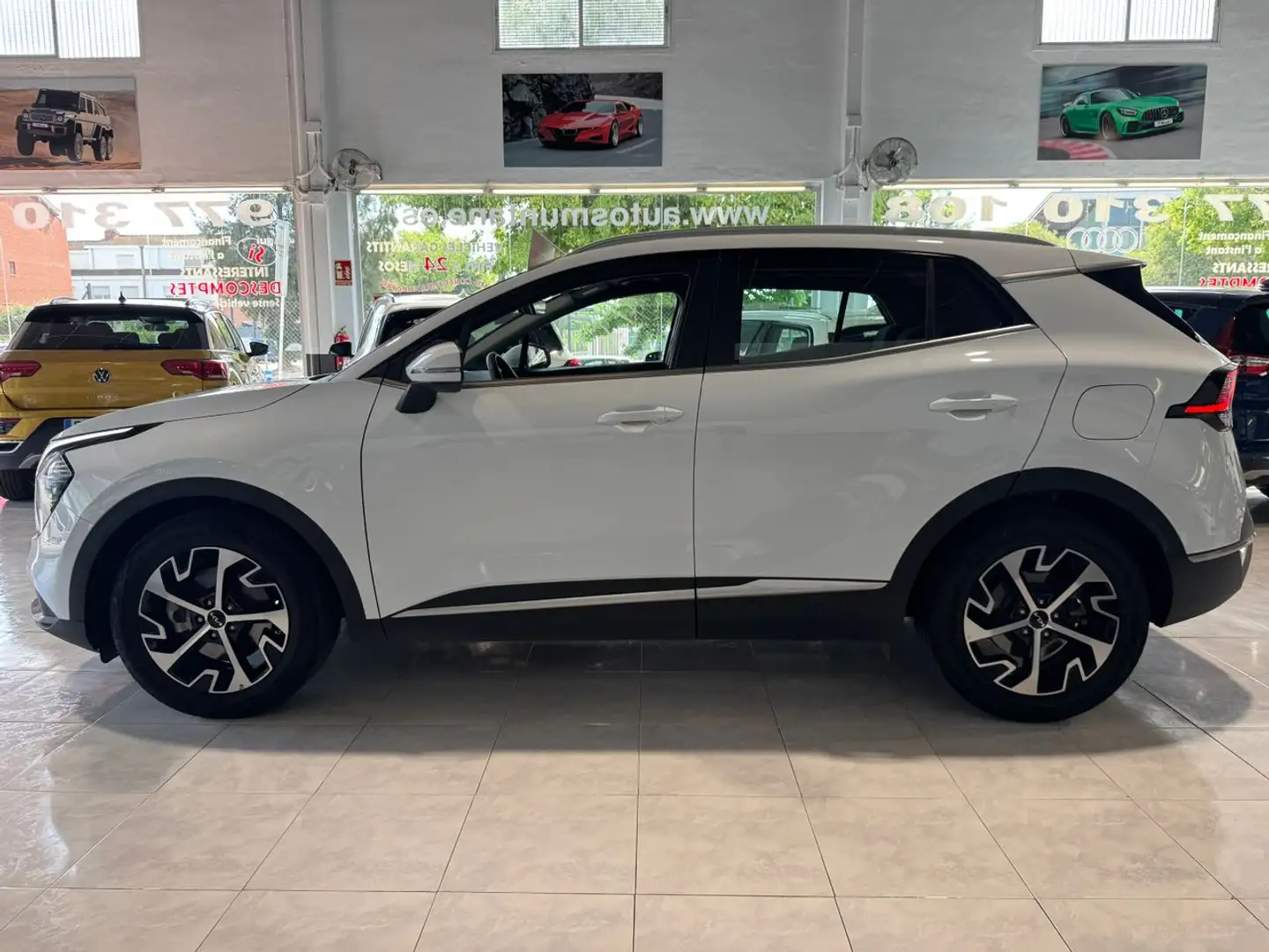 Kia Sportage 1.6 T-GDI 160CV MHEV 4X2 DRIVE PACK DESIGN .-" COM Blanco - 2