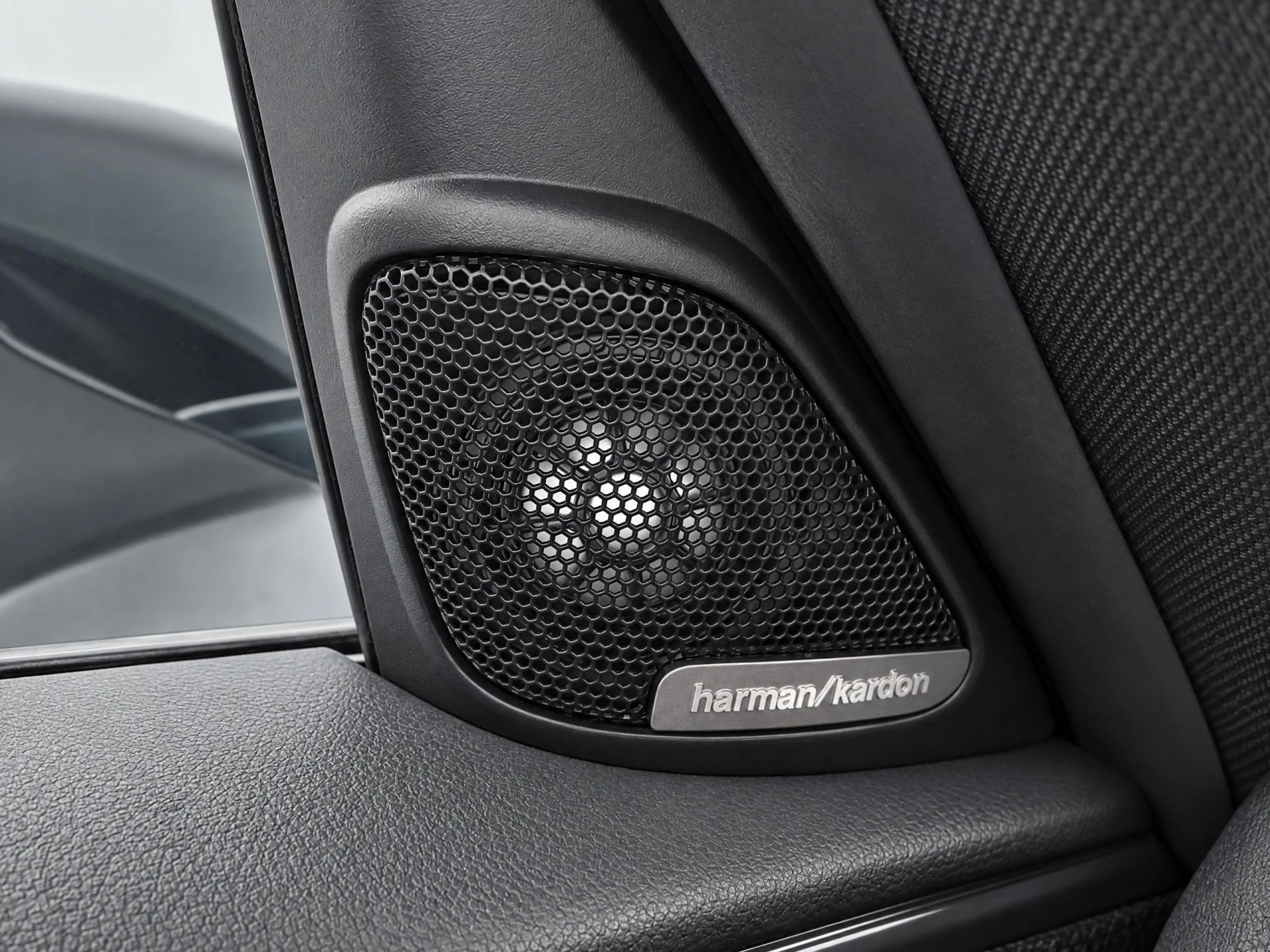 MINI Cooper SE Countryman ALL4 Automaat / Panoramadak / Comfort Access / Ach — photo 13