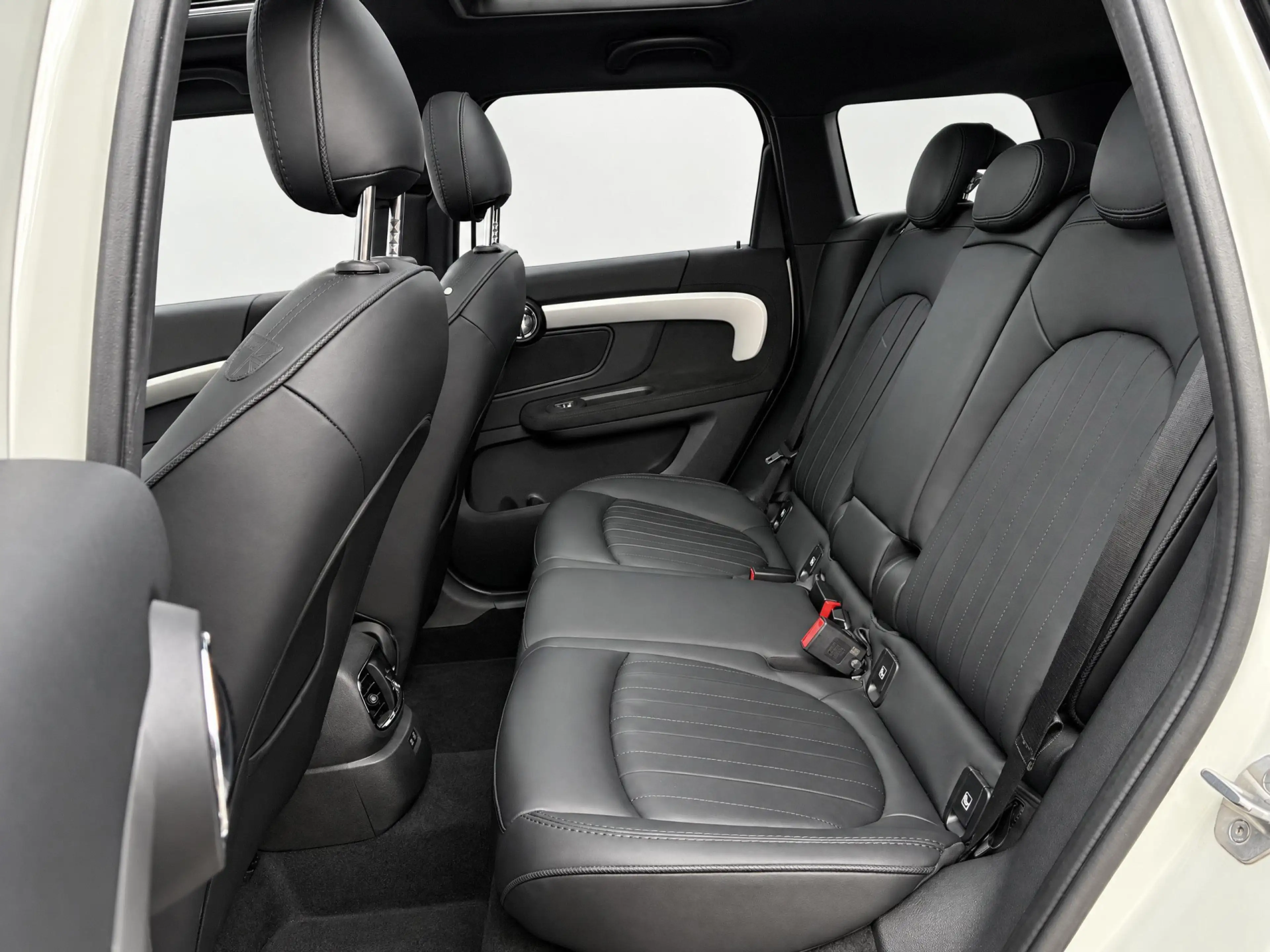 MINI Cooper SE Countryman ALL4 Automaat / Panoramadak / Comfort Access / Ach — photo 10