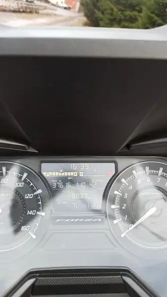 Honda Forza 125 - foto 6