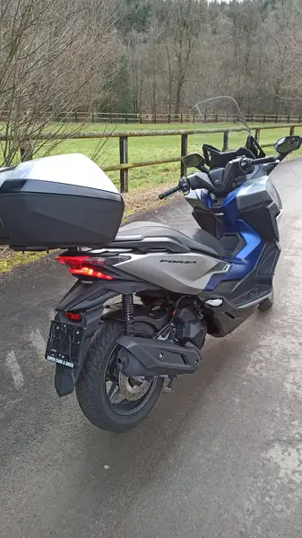 Honda Forza 125 - foto 5