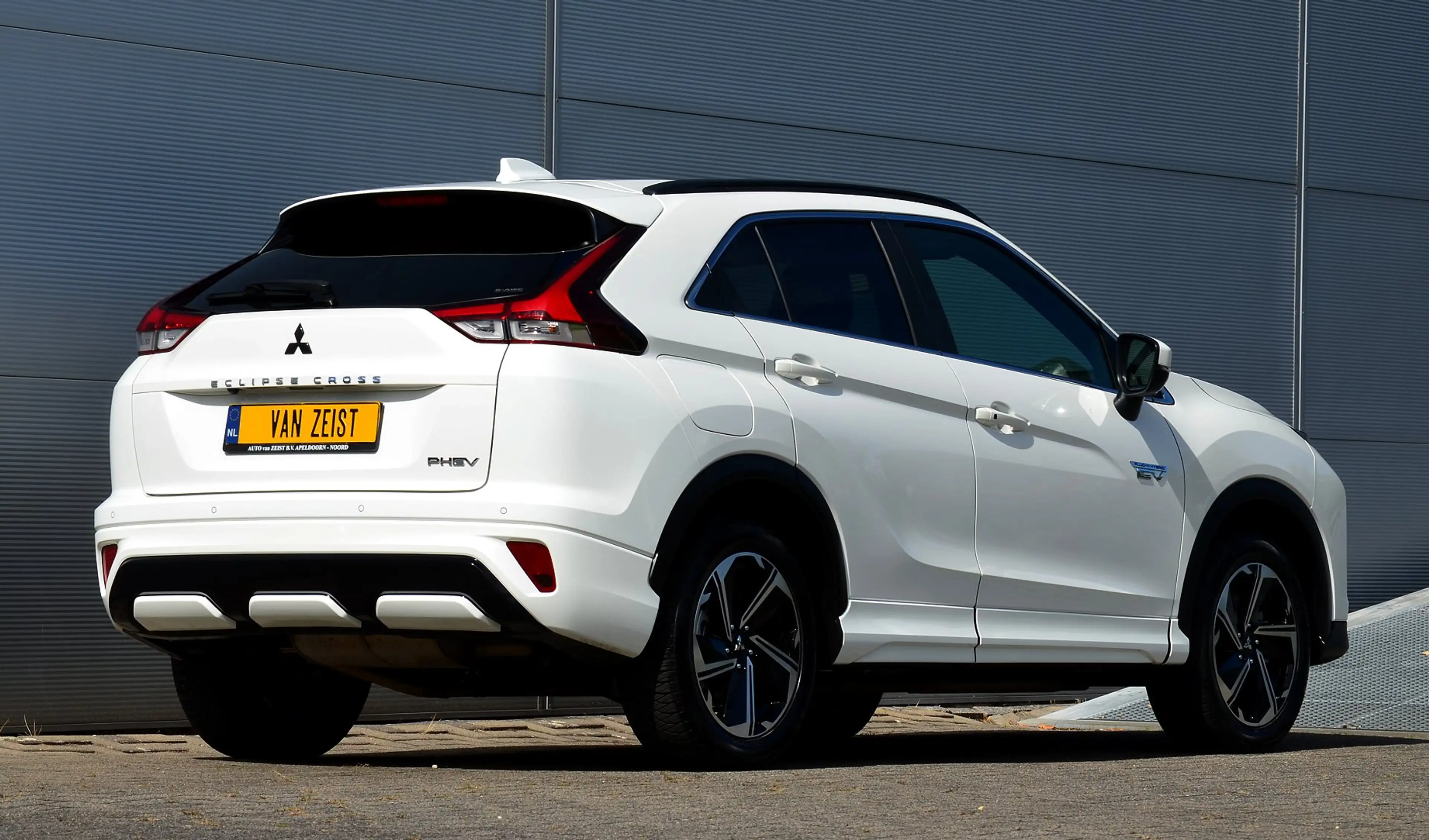 Mitsubishi Eclipse Cross PHEV 2.4 EXECUTIVE 4WD | PLUG IN HYBRID | SoH 90% — photo 11