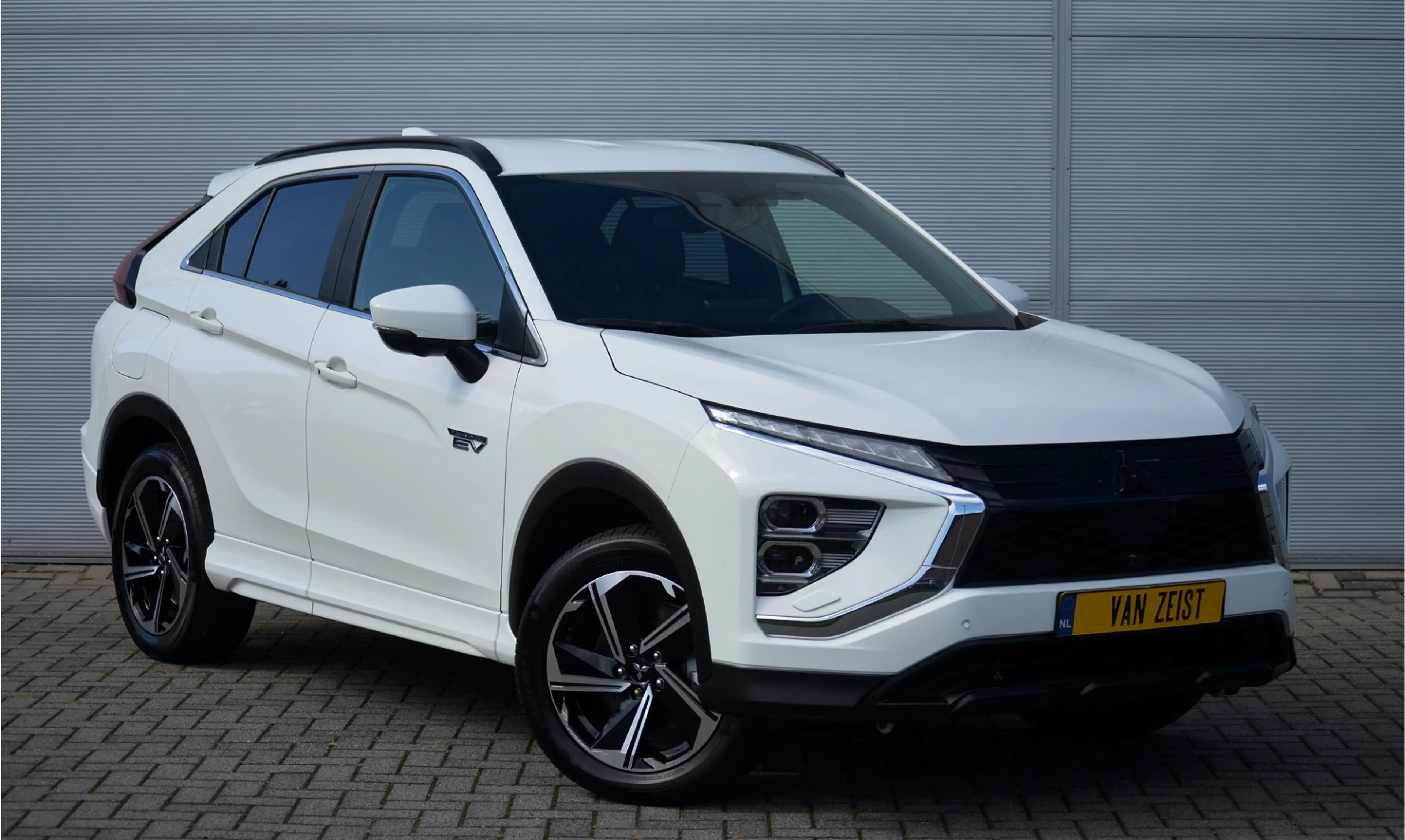 Mitsubishi Eclipse Cross PHEV 2.4 EXECUTIVE 4WD | PLUG IN HYBRID | SoH 90% — photo 14