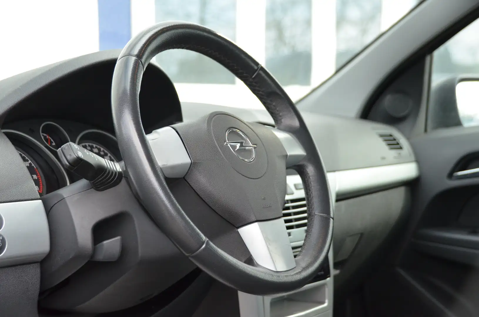 Opel Astra Edition Bleu - 2