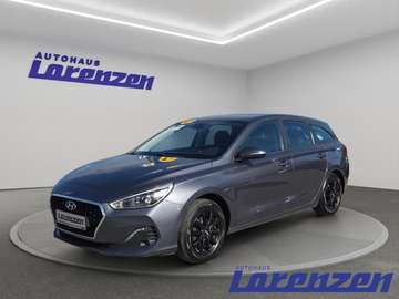Select Kombi 1.4 Benzin ACC Fahrerprofil Spurhalte
