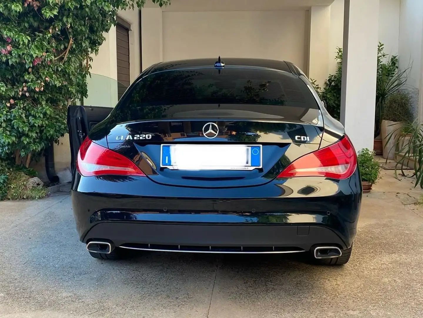 Mercedes-Benz CLA 220 CLA 220 d (cdi) Premium 177cv auto Nero - 2