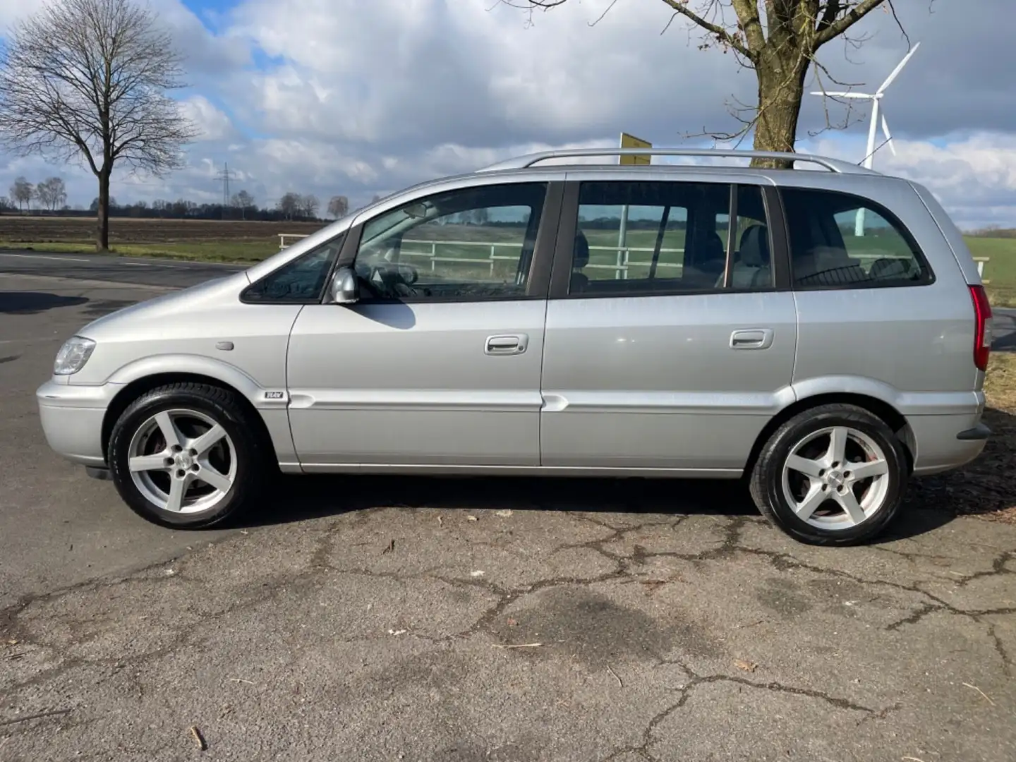 Opel Zafira A Njoy mit Style-Paket+7 Sitzer+ Silber - 2