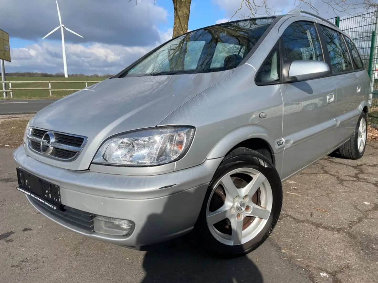 Opel Zafira A Njoy mit Style-Paket+7 Sitzer+ Silber - 1