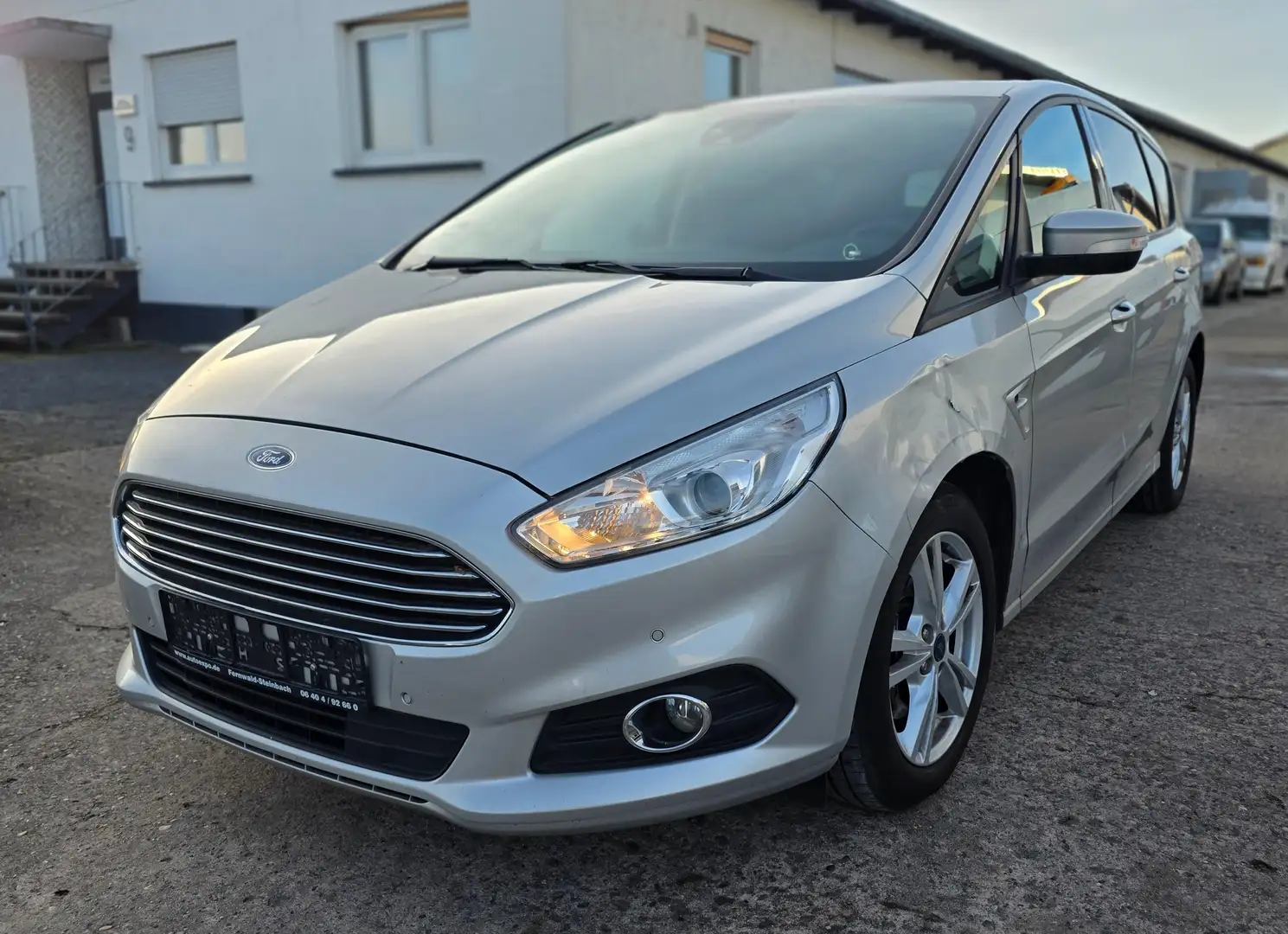 Ford S-Max S-Max Diesel 2.0 TDCi Aut. Titanium KAM PDC Stzhg Srebrny - 1