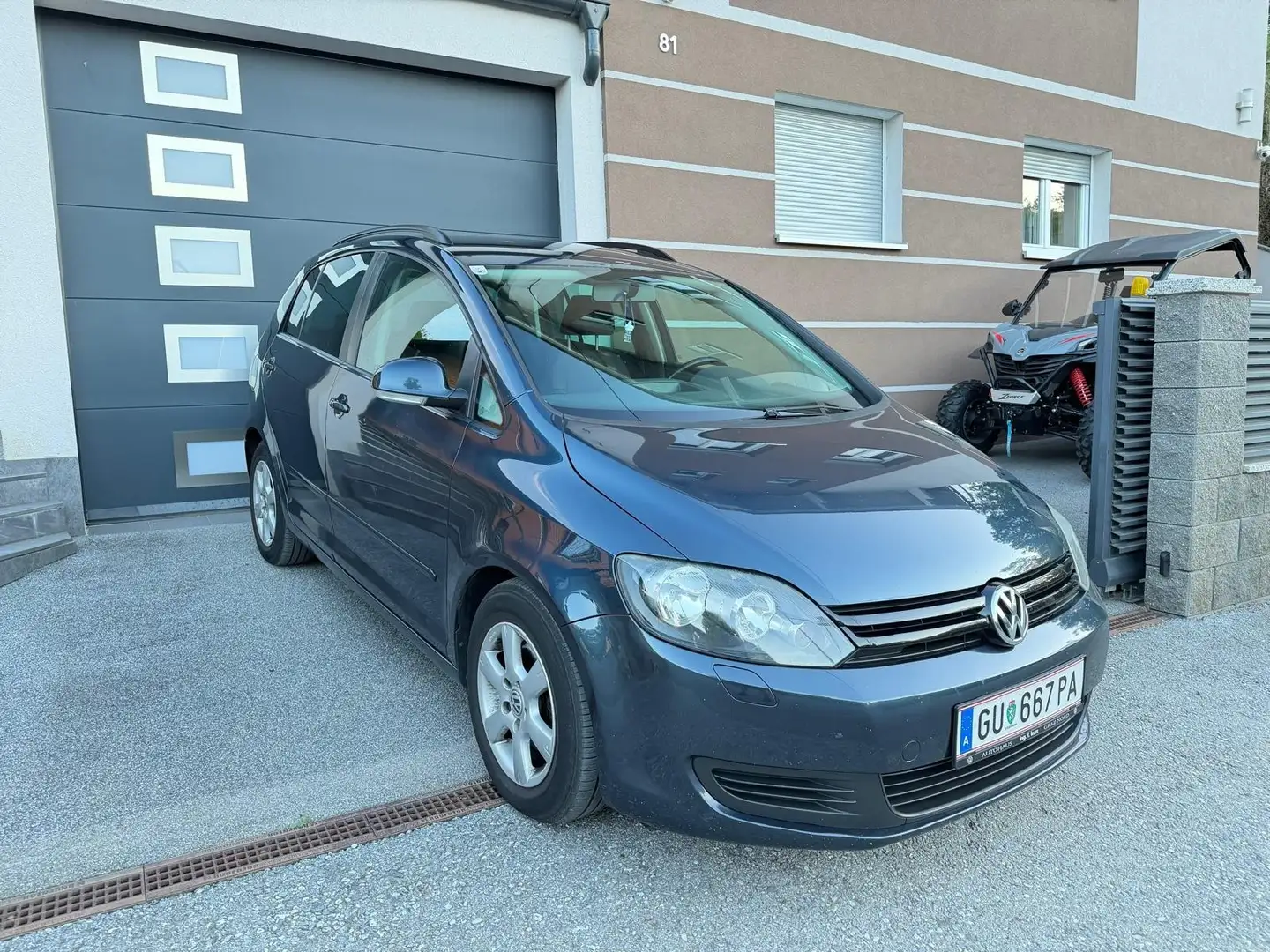 Volkswagen Golf Plus 1.6 TDI DPF Comfortline - 1