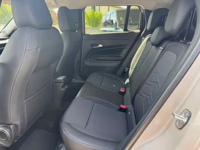 Jeep Avenger view 10
