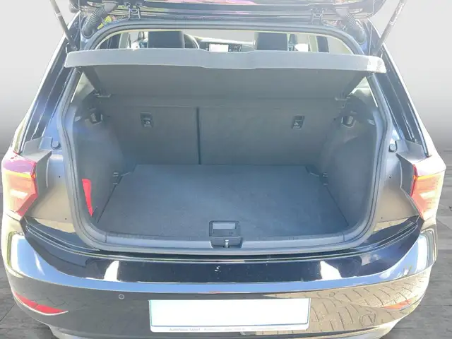 Volkswagen Polo view 13