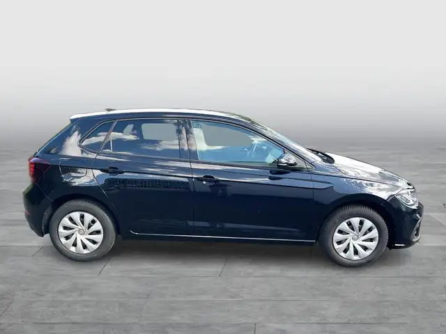 Volkswagen Polo view 6