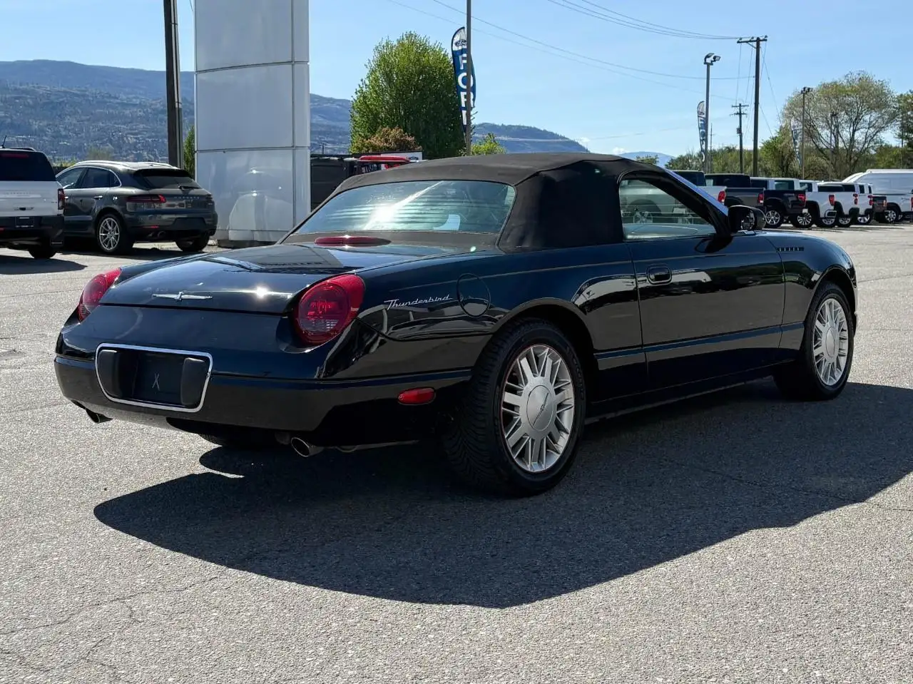 Ford Thunderbird снимка Ford Thunderbird