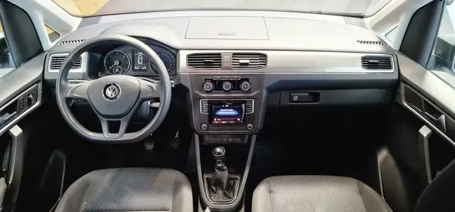 Volkswagen Caddy view 11