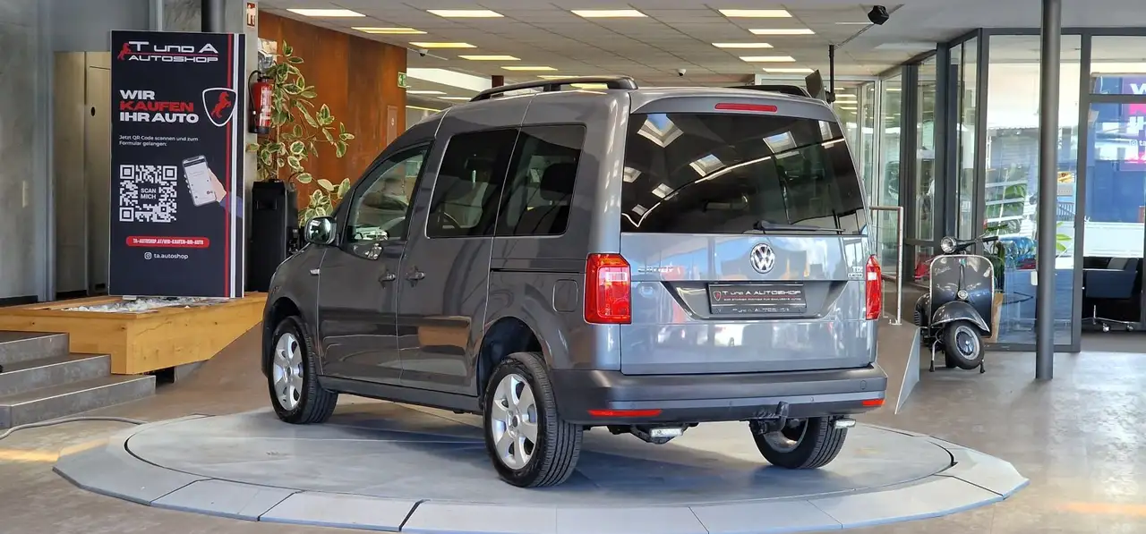 Volkswagen Caddy — photo 7 sur 30
