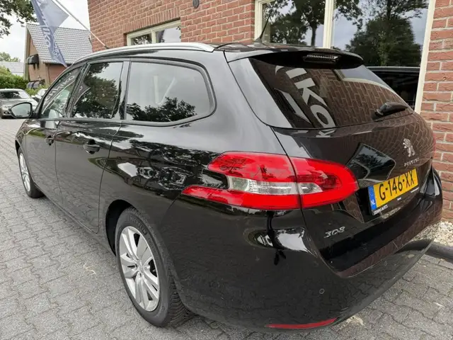 Peugeot 308 view 12