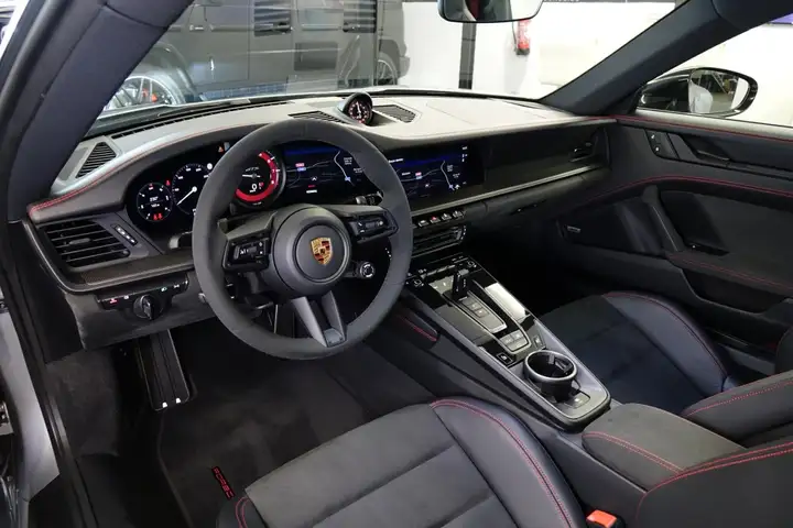 Porsche Carrera 2022, foto 7