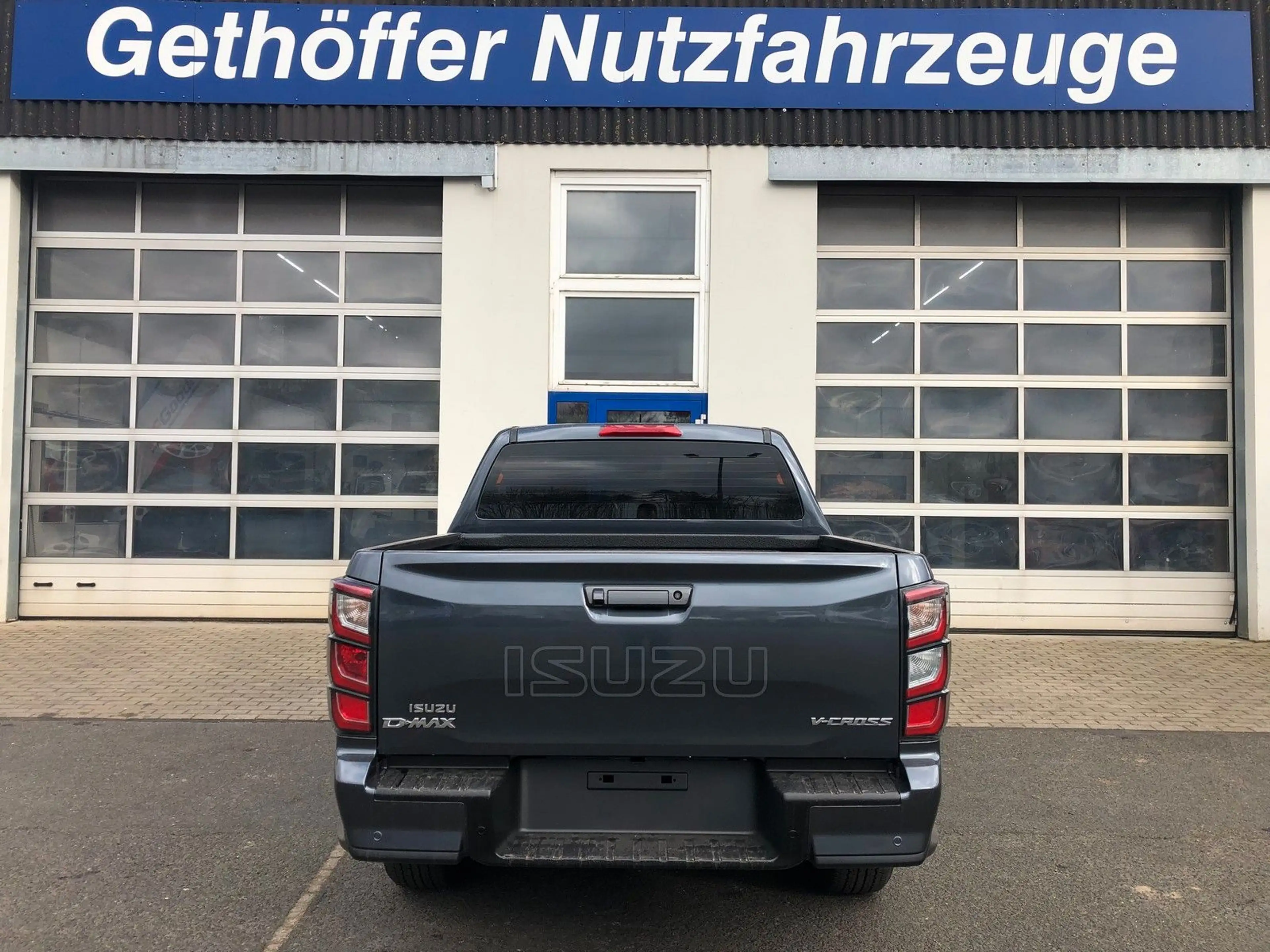 Isuzu D-Max Double Cab V-Cross AT neues Modell+SOFORT+ — photo 8