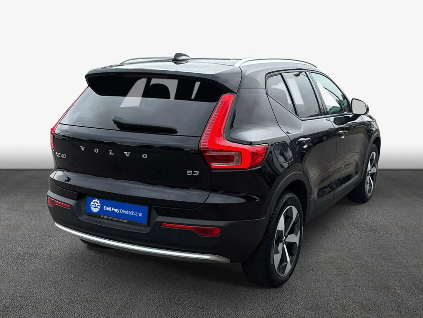 Volvo XC40 XC40 B3 B DKG Core Schwarz - 2