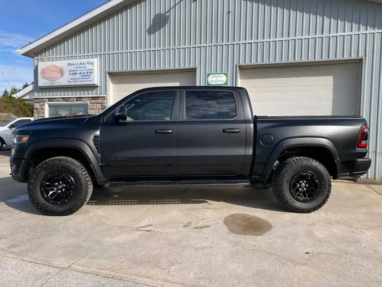 RAM 1500 снимка RAM 1500