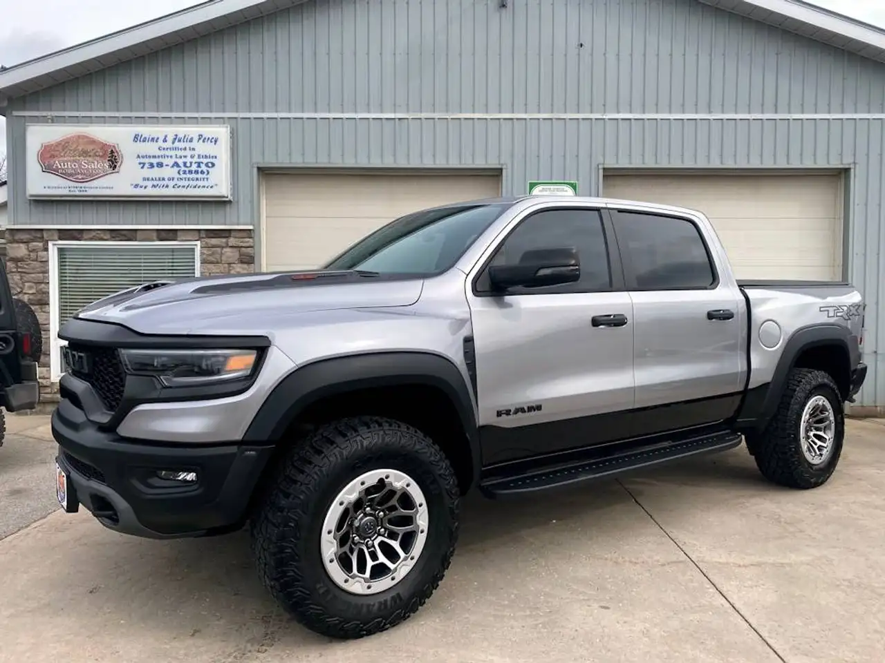 RAM 1500 снимка RAM 1500