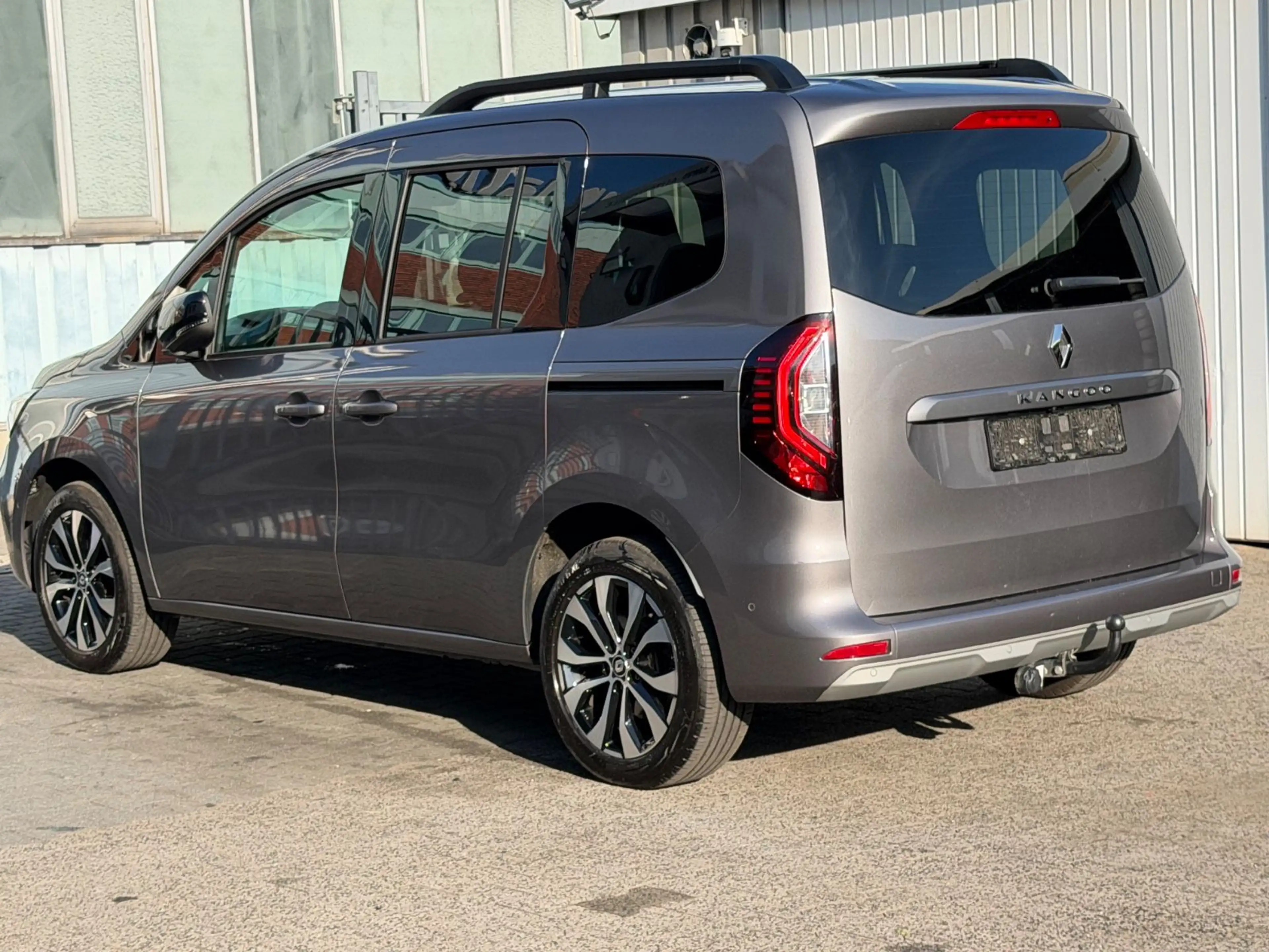 Renault Kangoo III Techno Autom. 2.Schiebetür Navi — photo 9