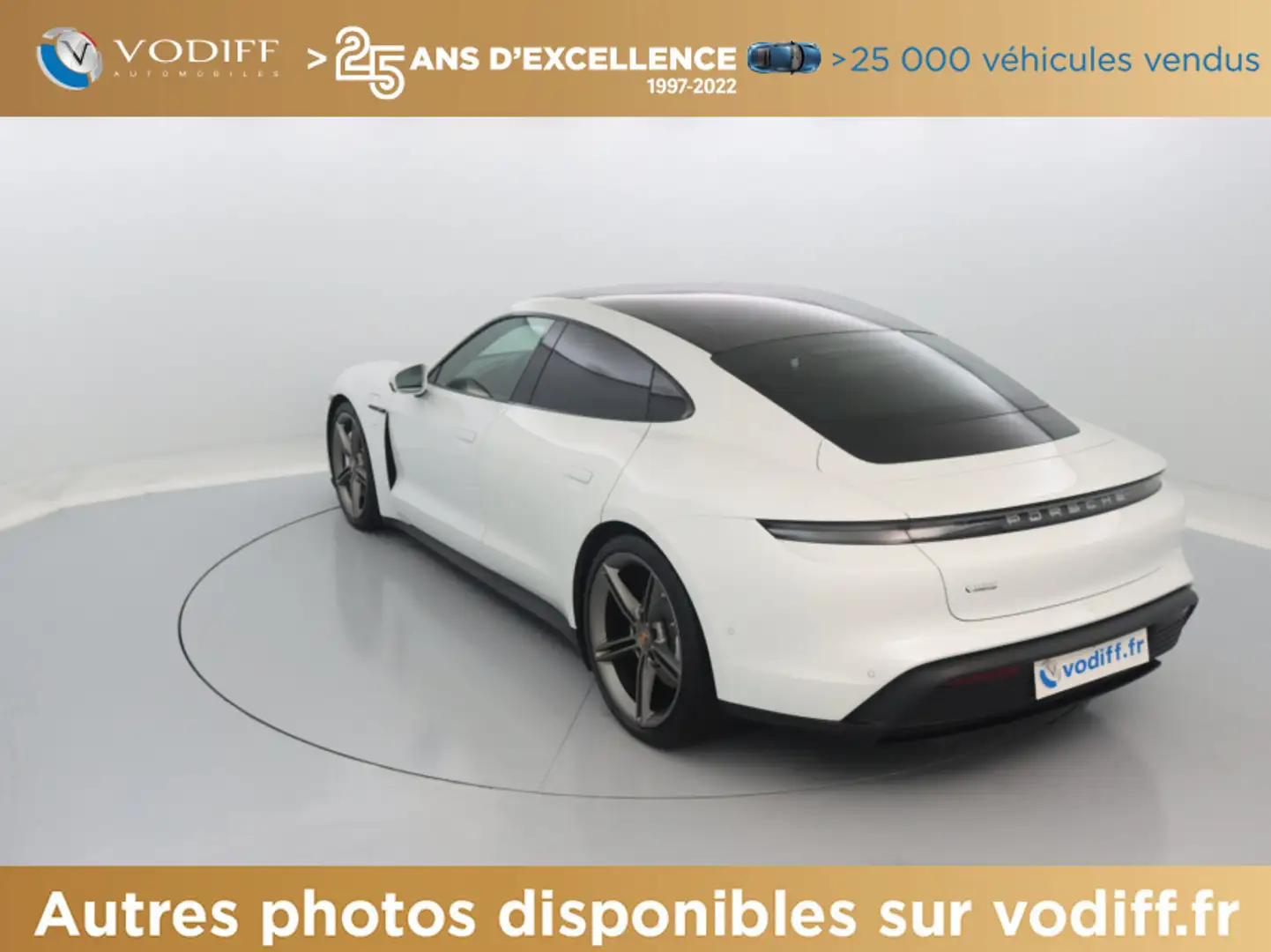 Porsche Taycan 4S 571CV Blanc - 2