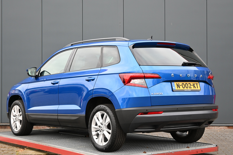 Skoda Karoq 1.0 TSI Business Edition — photo 6