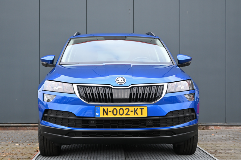 Skoda Karoq 1.0 TSI Business Edition — photo 8