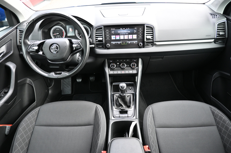 Skoda Karoq 1.0 TSI Business Edition — photo 4