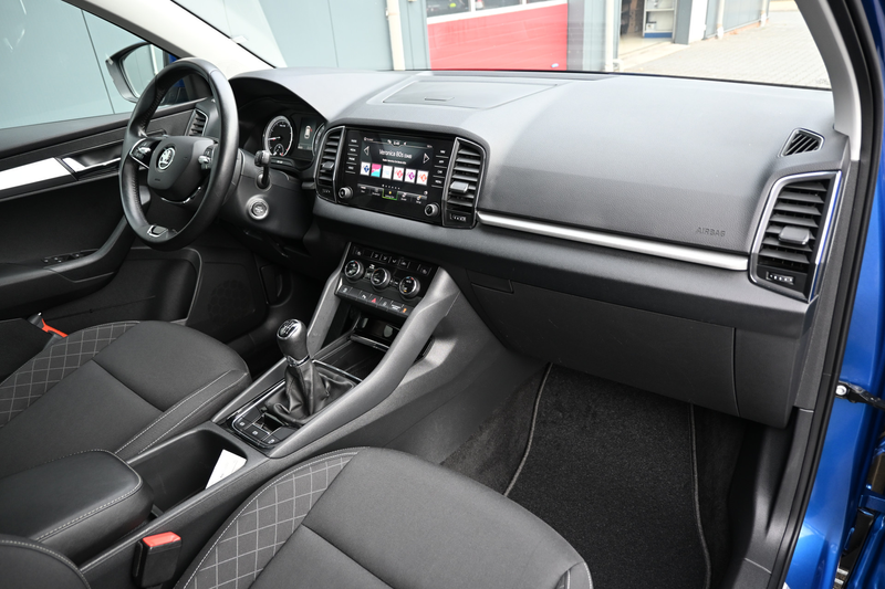 Skoda Karoq 1.0 TSI Business Edition — photo 12