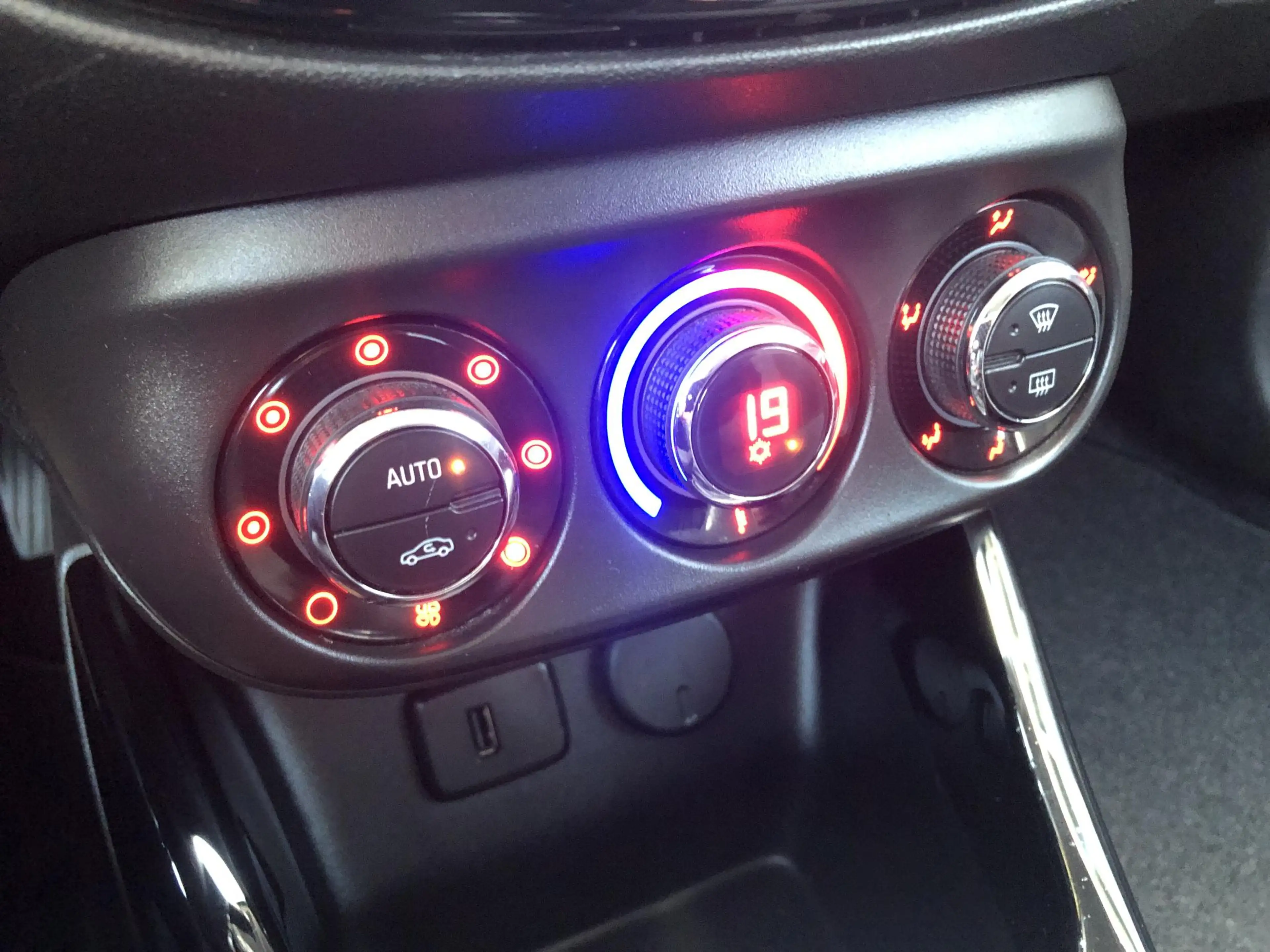 Opel Adam 1.0T 90PK TURBO UNLIMITED 2-TONE APPCARPLAY/NAVI / — photo 10