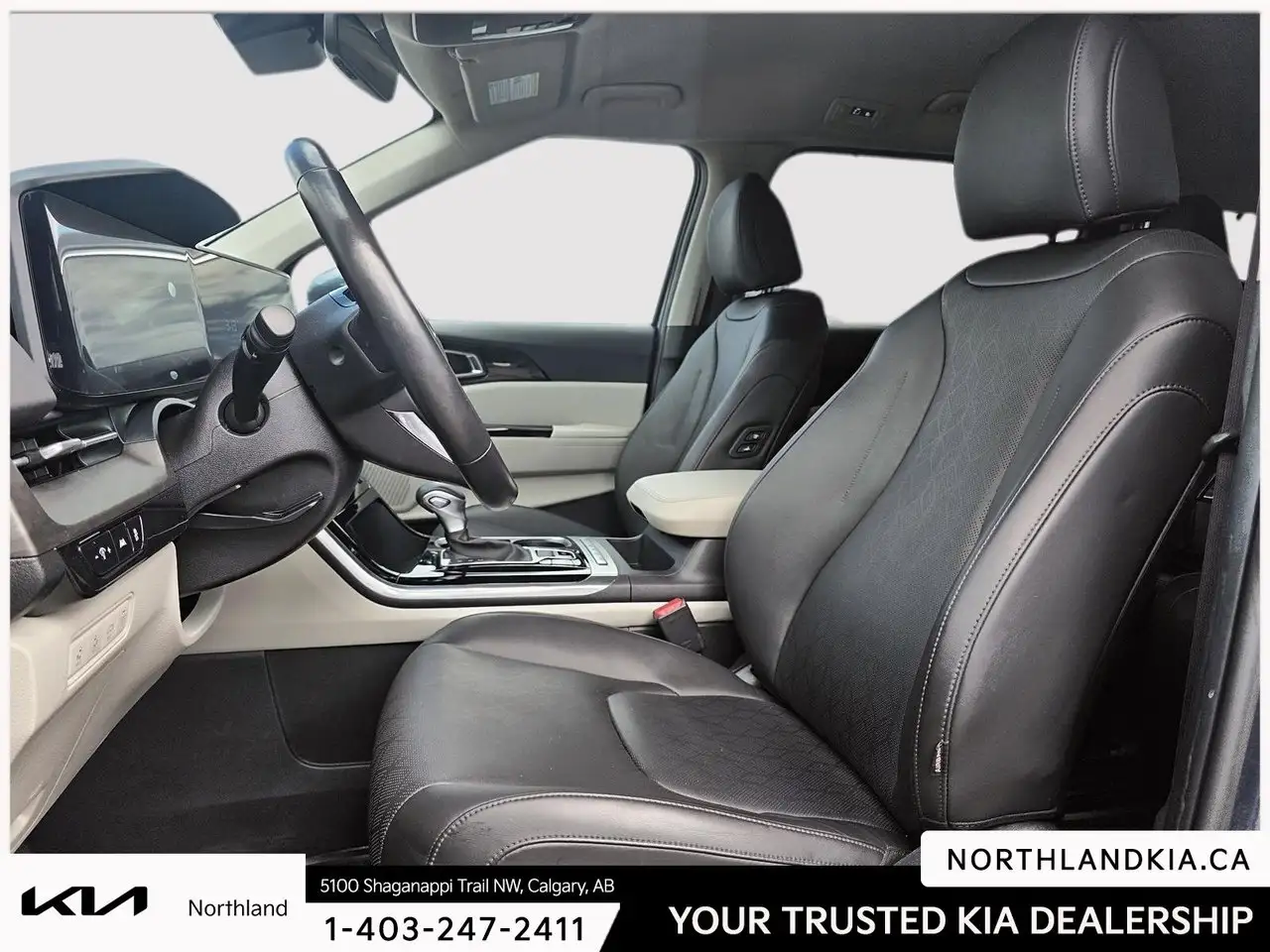 Kia Carnival photo Kia Carnival