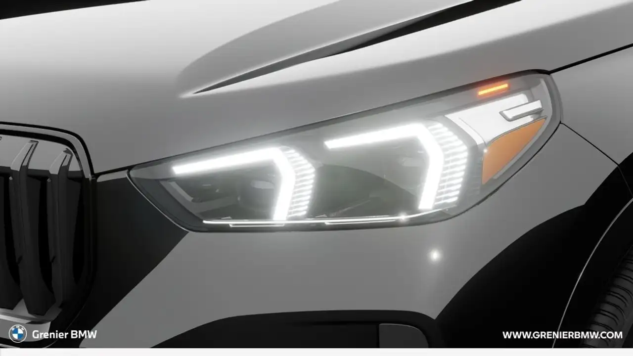 BMW X1 снимка BMW X1