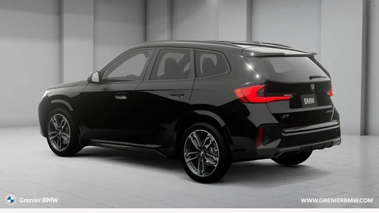 BMW X1 снимка BMW X1