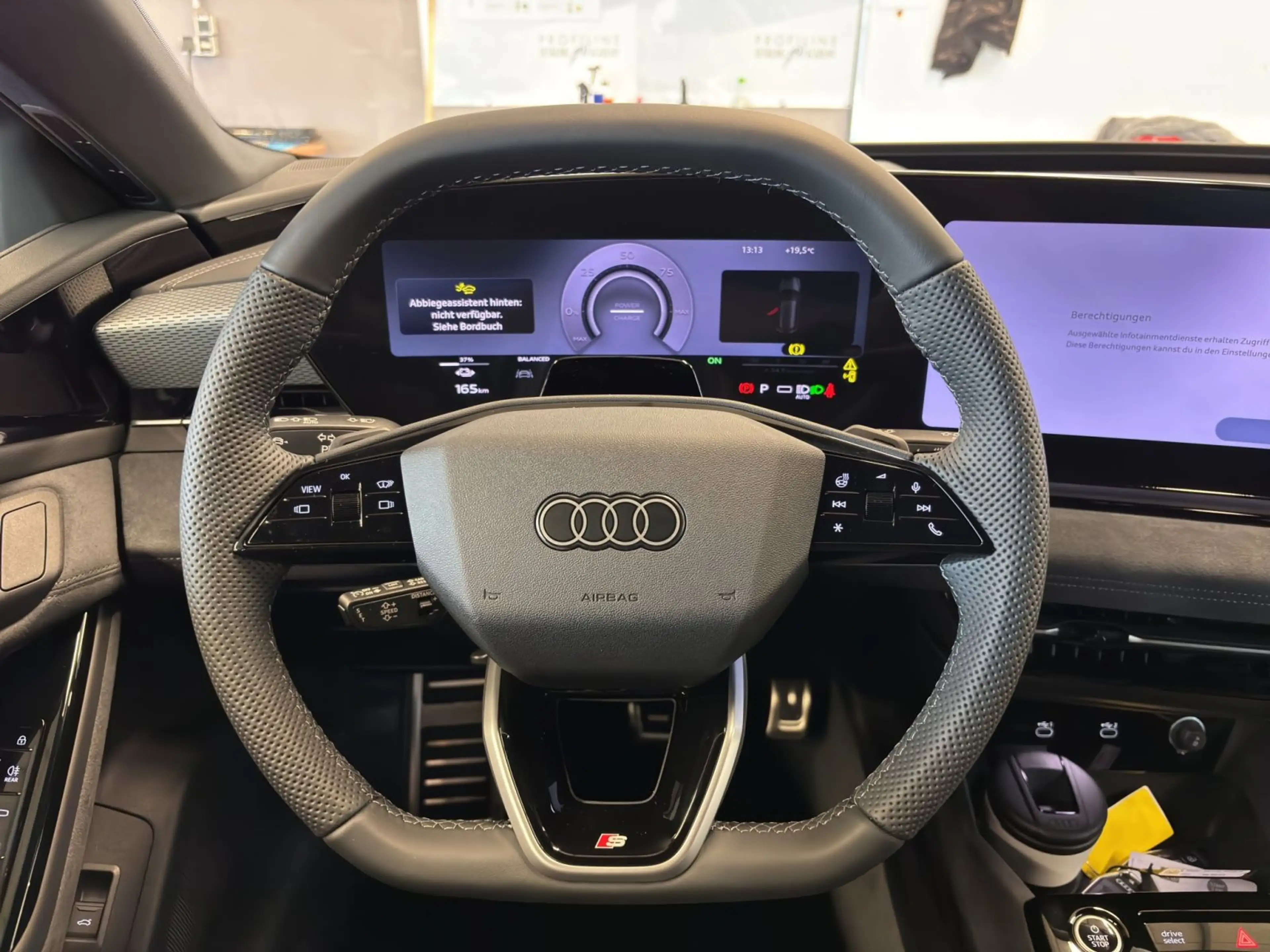 Audi A6 e-tron performance 270 kW AHK MMI TECH — photo 11
